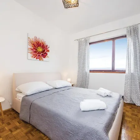 Apartment Two-bedroom In Svpetar Sveti Petar (Zadar)