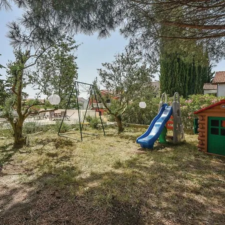 Two-bedroom In Svpetar * سفيتي بيتار
