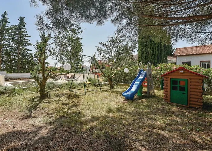 Two-bedroom In Svpetar * Свети-Петар